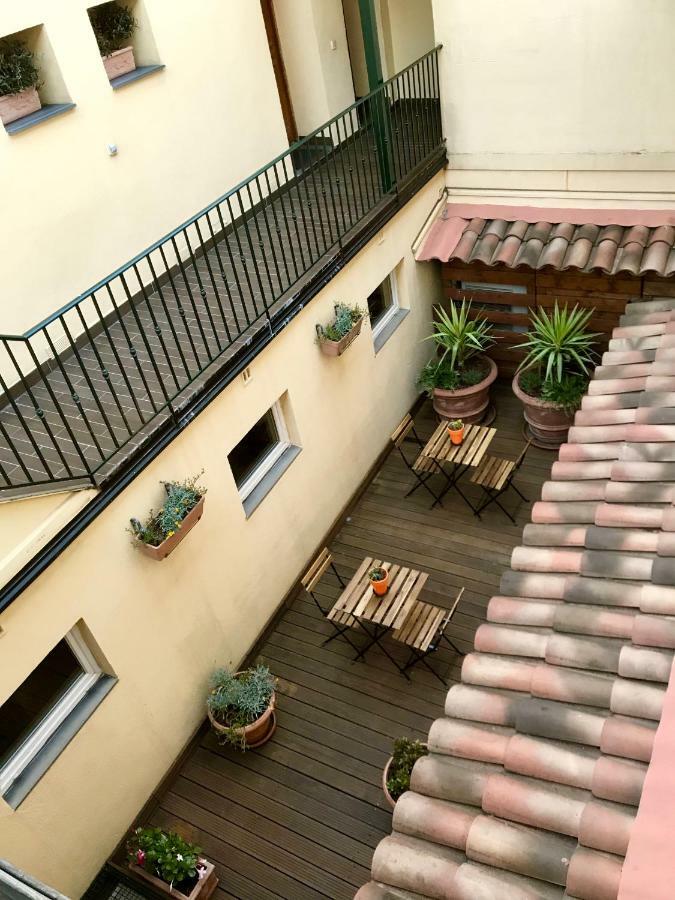 Residence Yolande Cannes Exteriör bild